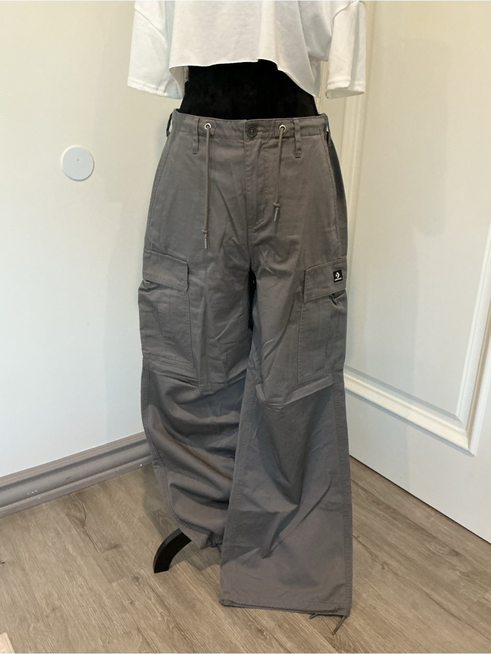 Converse Charcoal Wide-Leg Cargo Pants - Picture 2 of 6